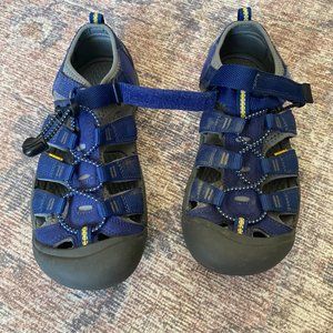 Keen Kids Newport H2 Water Friendly Sandal KEEN SIze 4